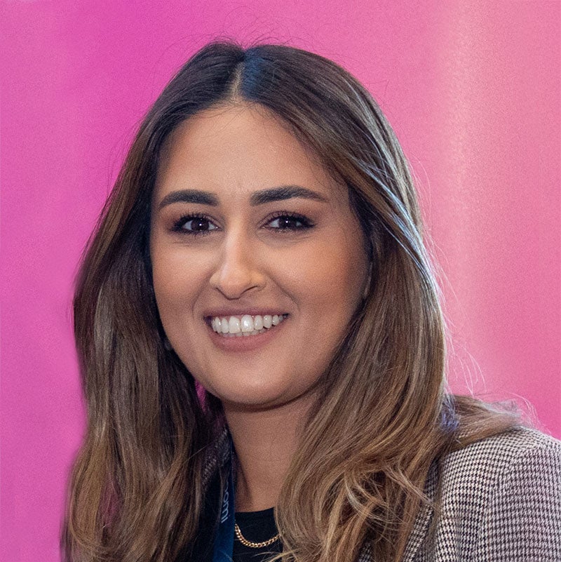  Dora Zaidan 
